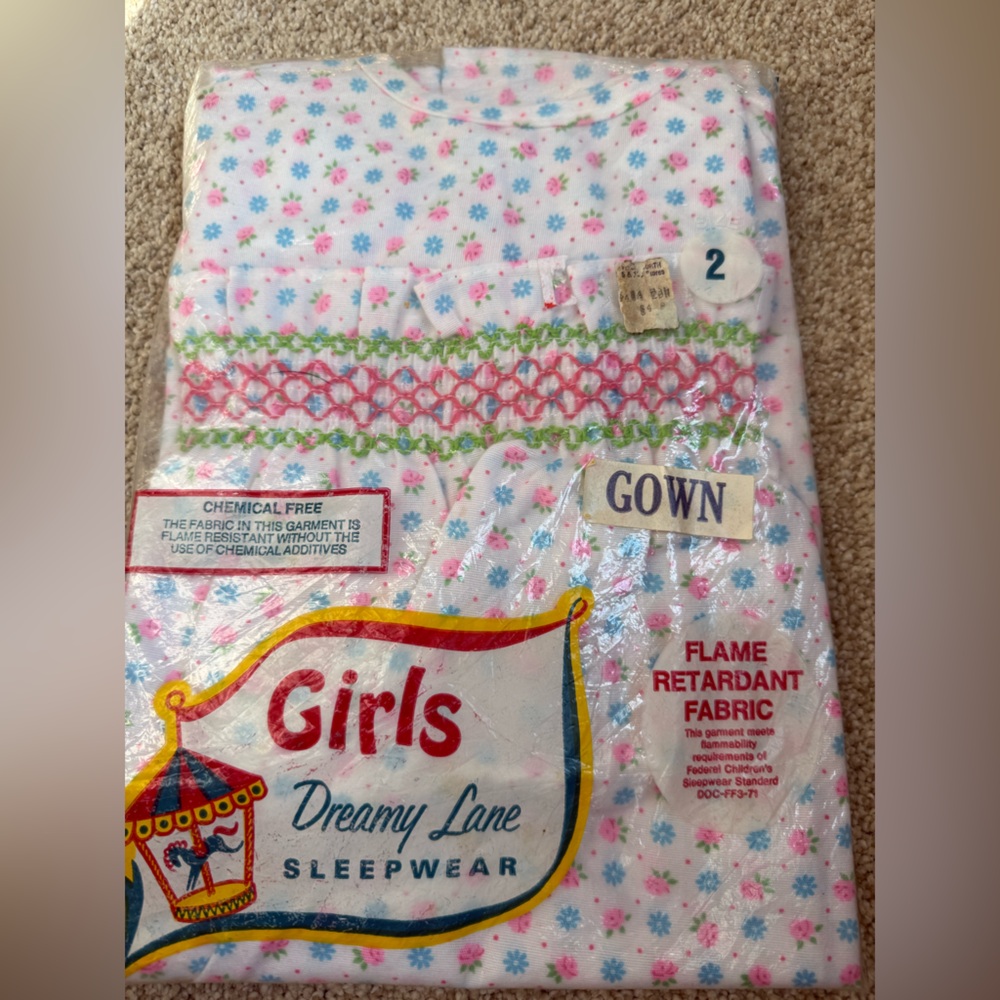 Vintage NOS in Package Toddler Girls Nightgown 2